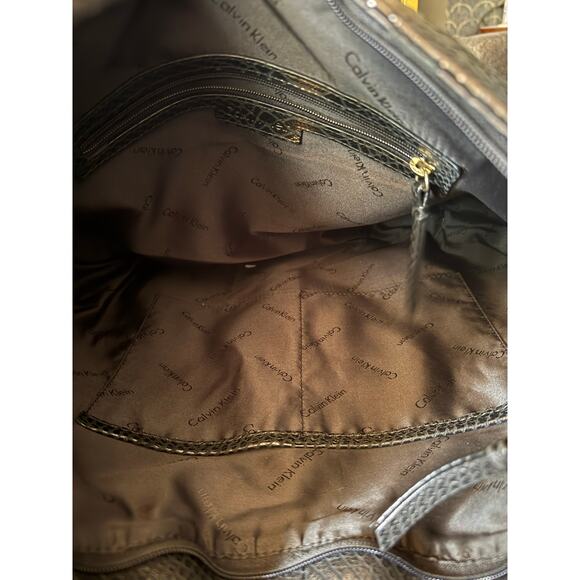 Calvin Klein Snake Skin Genuine Leather Gold Shimmer XL Hobo Bag with Side Zips - Picture 8 of 9